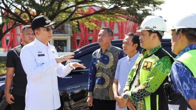 Tidak Ingin Dengar Keluhan Warga Bupati Lamsel Radityo Egi Pratama Perbaiki Jalan Samping MPP
