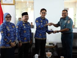 Bupati Lampung Selatan Terima Audiensi Danlanal Lampung dalam Rangka Silaturahmi dan Penguatan Sinergi