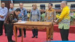 Pemkab Lamsel Raih Piagam Dari Gubernur Lampung Atas Capaian 100 Persen Tindak Lanjut Pengawasan